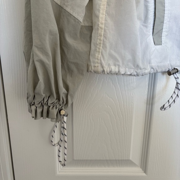 GANNI Two-Tone Shell and Mesh Track Jacket Light Gray White Size EU 32 US 0 - Picture 5 of 7